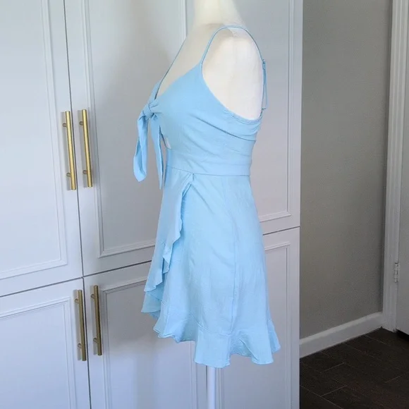 NWT Zaful Light Blue Tie-Front Spaghetti Strap Mini Dress Size 4 - Picture 6 of 9